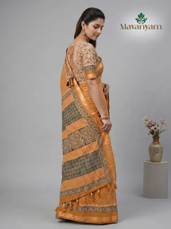 Cotton_Linen_Saree_For_Women