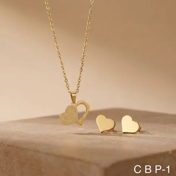 Golden_Classic_Chain_Brass_Pendant_Necklace_For_Women