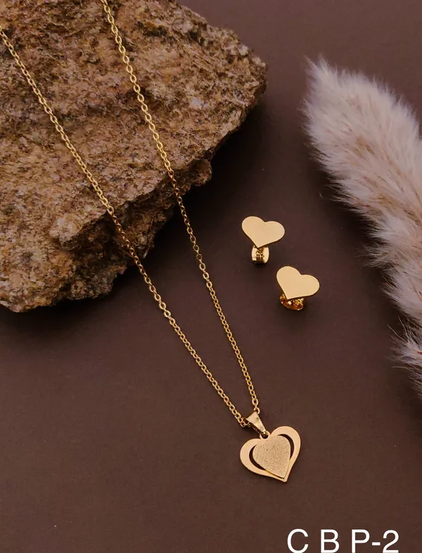 Golden_Traditional_Chain_Brass_Designer_Pendant_For_Women