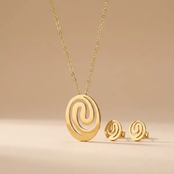 Golden_Premium_Chain_Brass_Pendant_For_Women