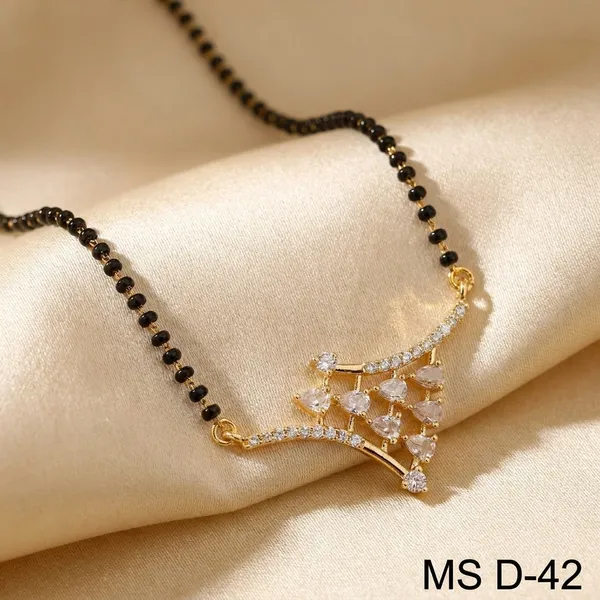 Golden_And_Black_Classic_Tone_Mangal_sutra_For_Women