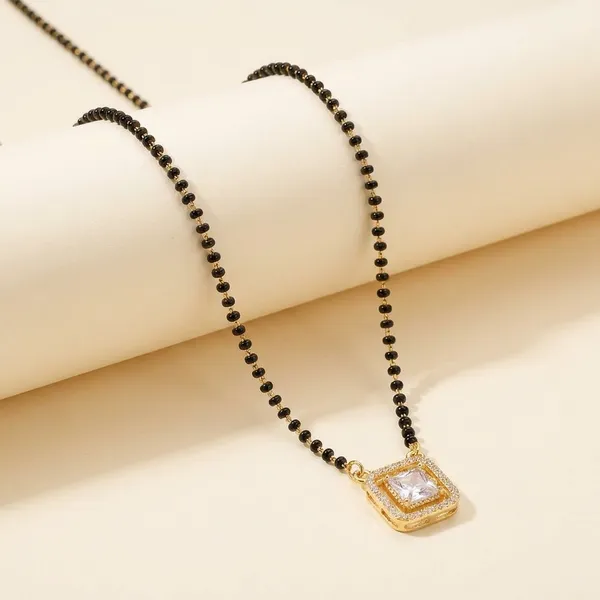 Golden_And_Black_Premium_Traditional_Mangal_sutra_For_Women
