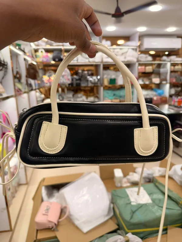 Green_Canvas_Straw_Structured_Handbag