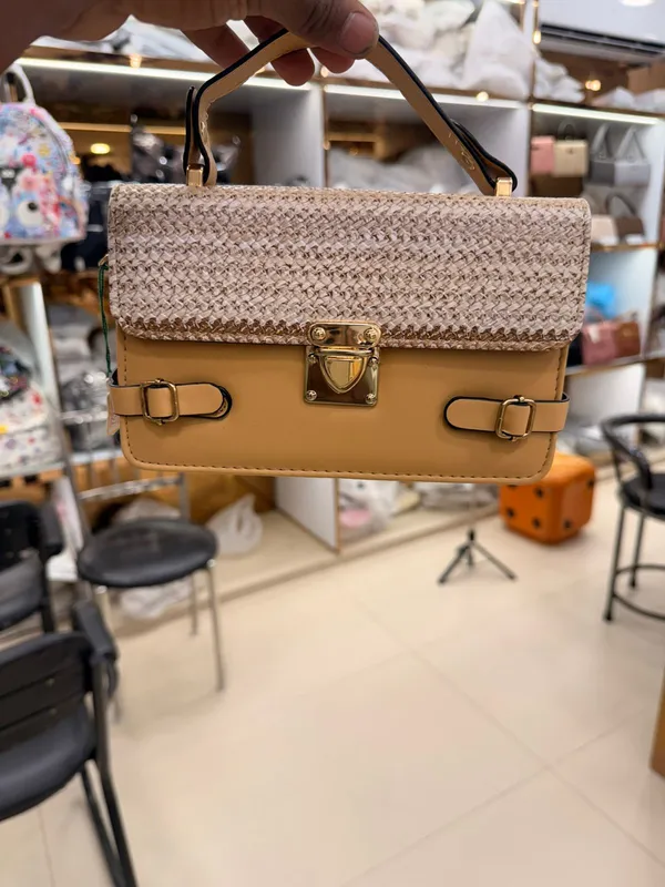Beige_Tan_Woven_Satchel_Bag