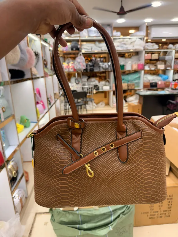 Premium_Brown_Textured_Handbag_With_Strap