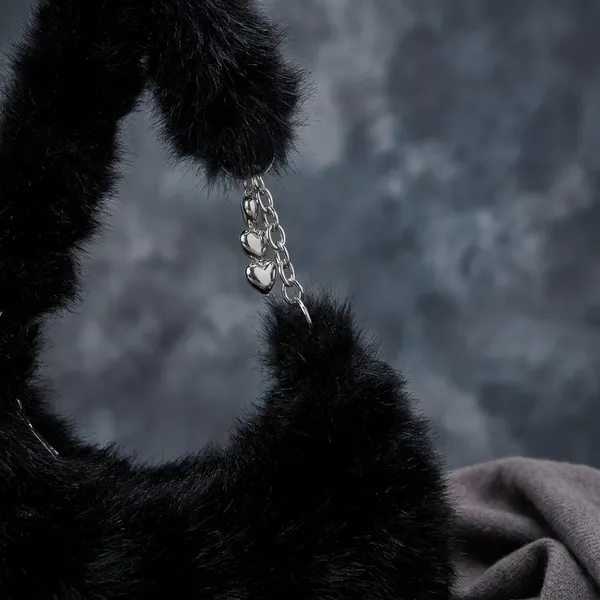 Cream_Faux_Fur_Keychain