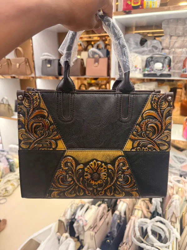 Designer_Gold_Embroidered_Handbag