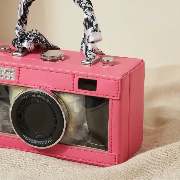 Pink_Camera_Shape_Handbag_With_Chain
