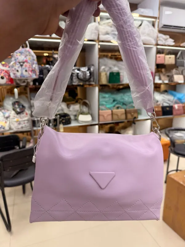Lavender_Quilted_Shoulder_Bag