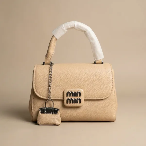 Gold_Woven_Mini_Handbag_With_Handle