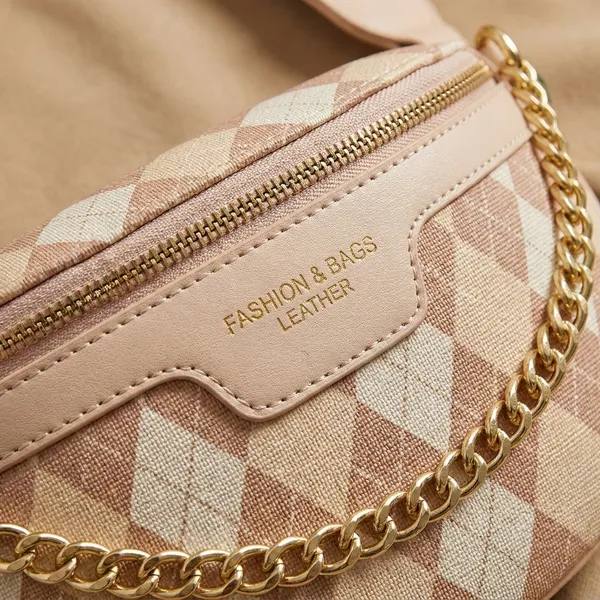 Peach_Argyle_Chain_Waist_Bag