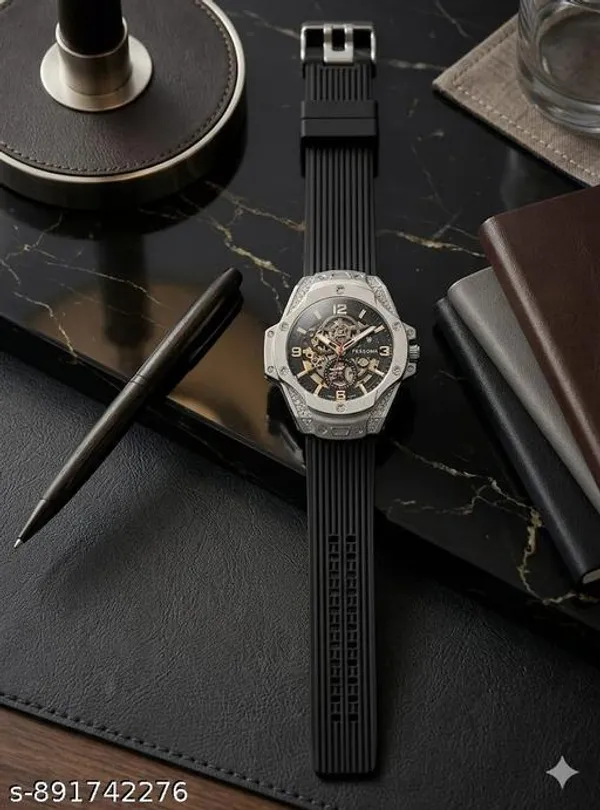 Teesort_Black_And_Silver_Watch
