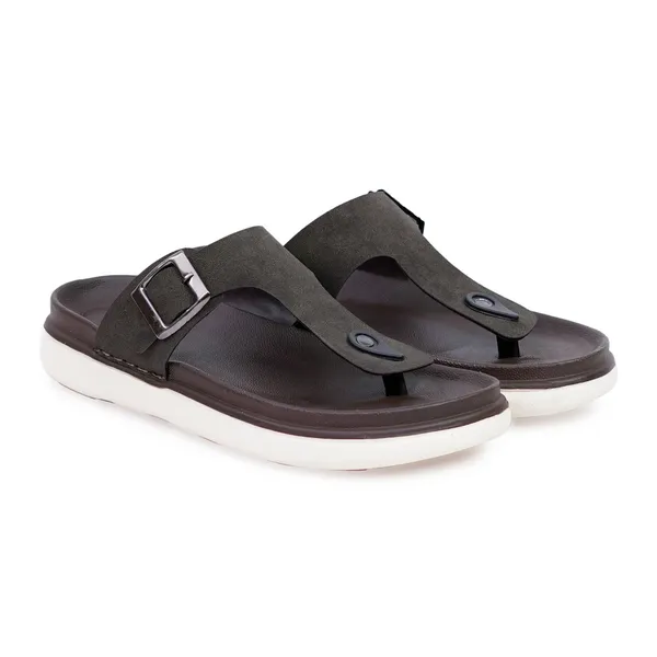 Mens_Black_Comfort_Sandals_With_Buckle_Strap_And_Dual_Tone_Sole
