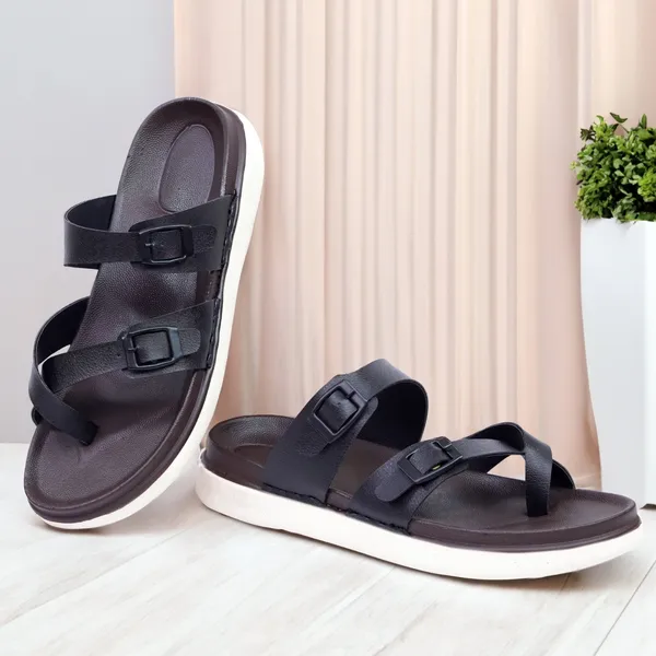 Mens_Black_Leather_Sandals_With_Double_Buckle_Straps_And_White_Sole