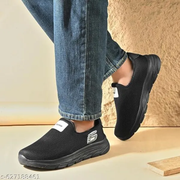 Sports_Shoes