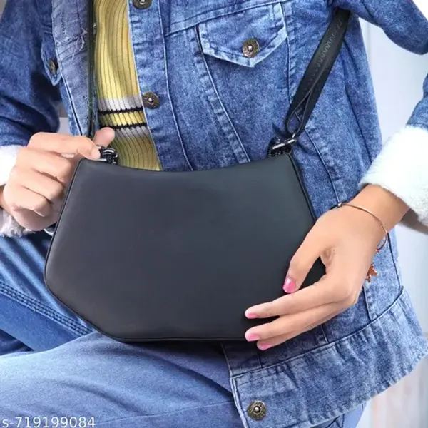 Premium_Contemporary_Handbag_A_Perfect_Blend_Of_Modern_Style_And_Everyday_Functionality