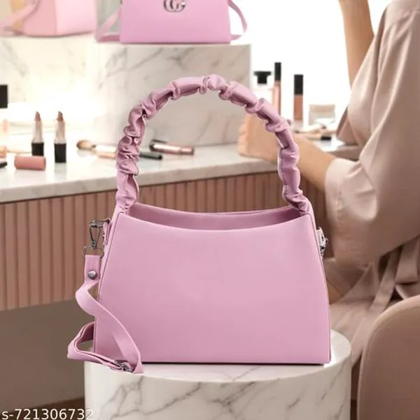 The_Perfect_Blend_Of_Elegance_And_Modern_Charm_A_Stylish_Womens_Handbag_For_Every_Occasion
