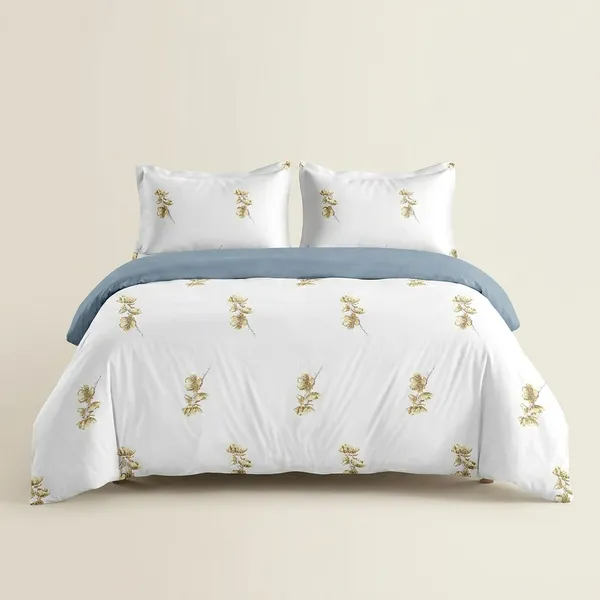 Zorico_Luxe_White_Lilly_Premium_Pure_Cotton_400_Tc_Bedding_Set_Bee_Embroidery_Design