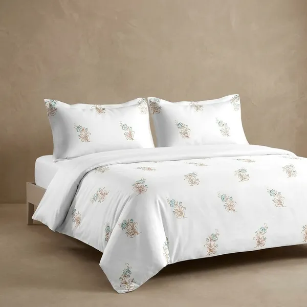 Zorico_Luxe_White_Lilly_Premium_Pure_Cotton_Bedding_Set_400_Tc_Embroidered_Bed_Linen
