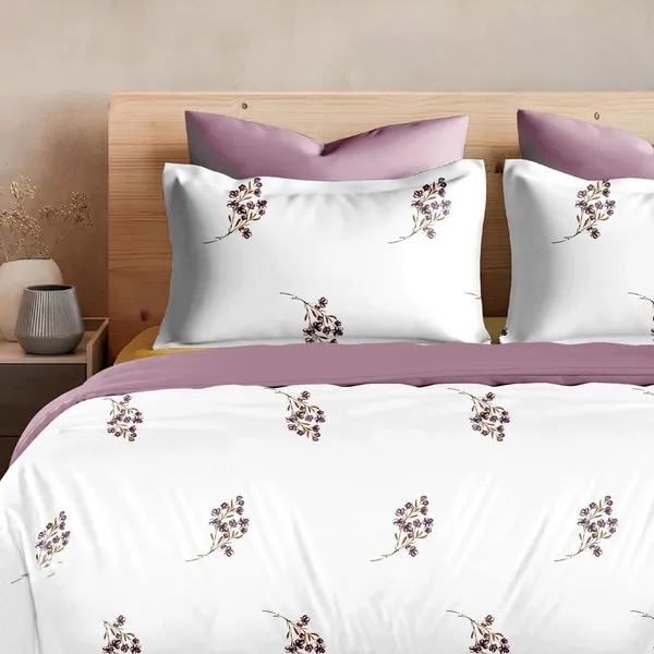 Zorico_Luxe_White_Lilly_Premium_Pure_Cotton_Double_Bed_Sheet_With_2_Pillow_Covers_400_Tc_Fabric
