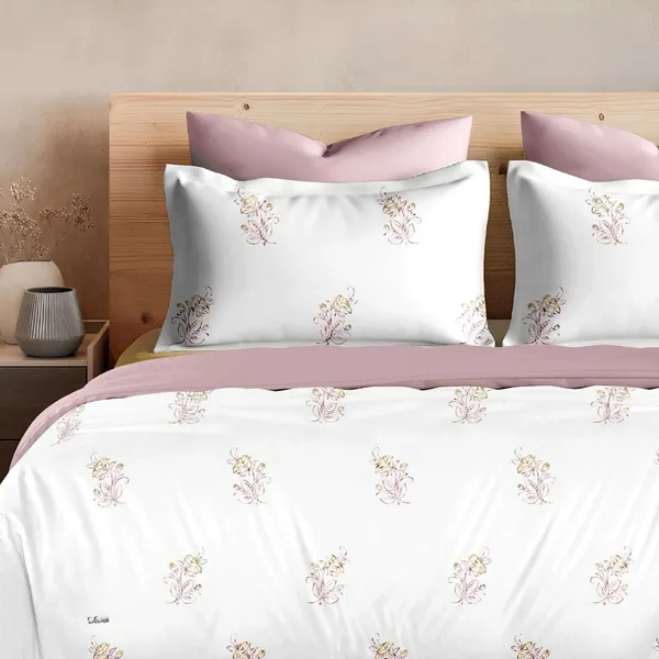 Zorico_Luxe_White_Lilly_Premium_Pure_Cotton_400_Tc_Bedding_Set