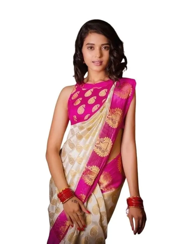 White_Lichi_Silk_Saree_With_Unstitched_Blouse_For_Women