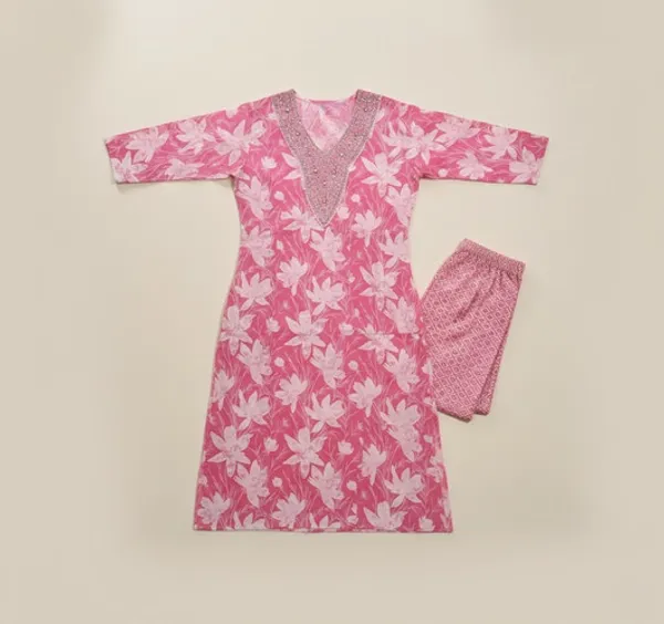 Pink_And_White_Cotton_Blend_Kurta_For_Women