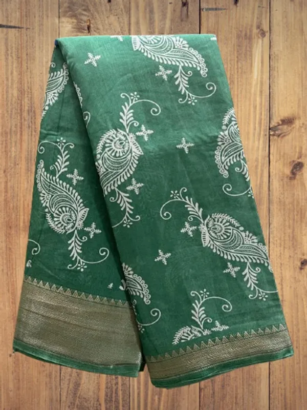 Green_Cotton_Blend_Digital_Print_Saree_For_Women