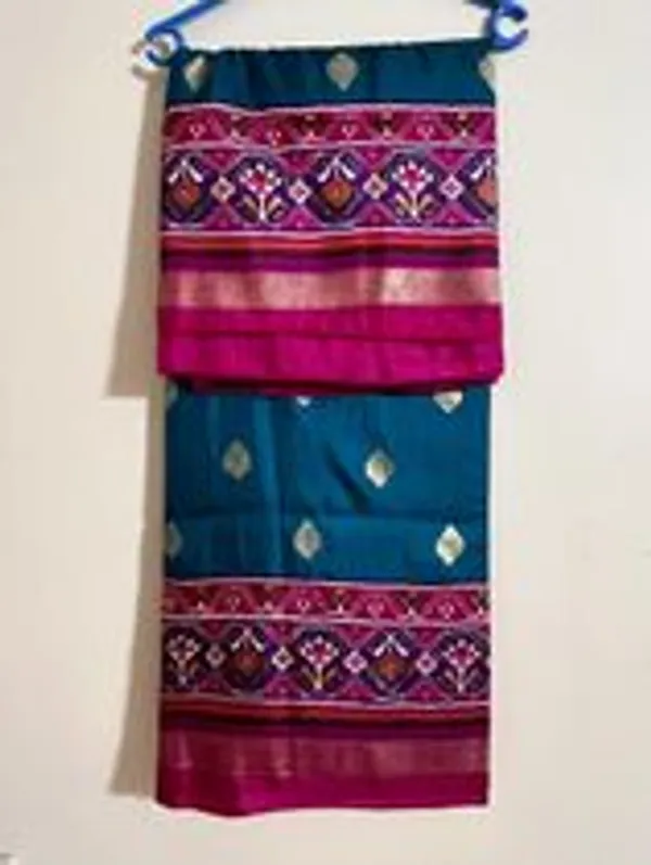 Blue_And_Red_Cotton_Blend_Saree_For_Women