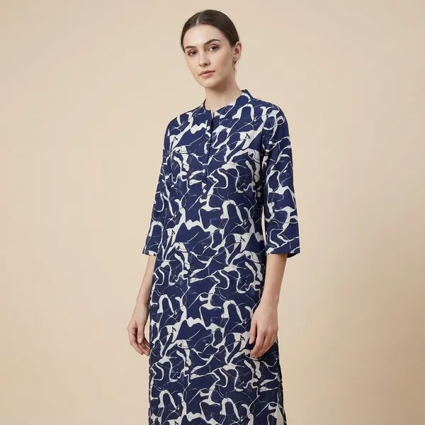 Blue_Cotton_Blend_Floral_Print_Kurti_For_Women
