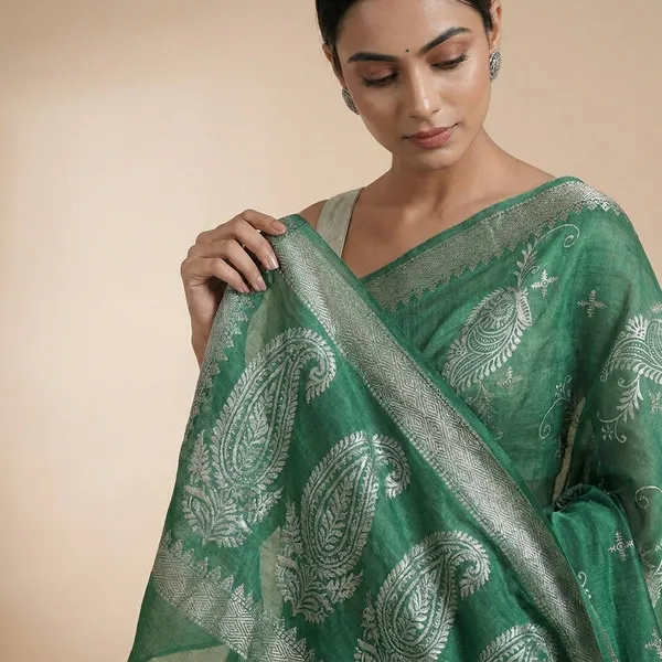 Green_Cotton_Blend_Digital_Print_Saree_For_Women