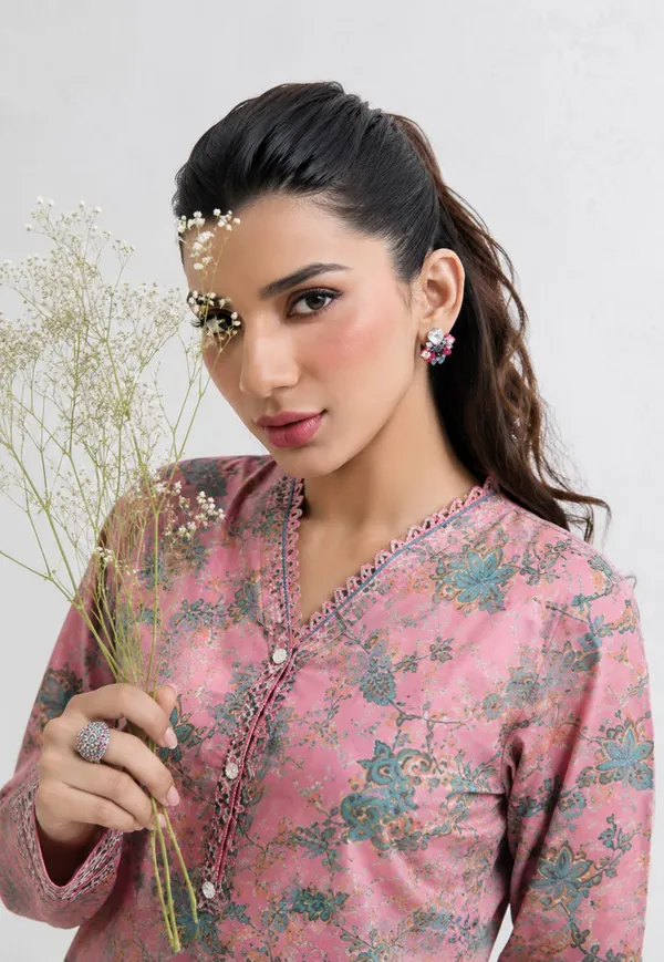 Premium_Pakistani_Style_Printed_Kurta_Pant_Co-ord_Set_for_Women_|_Floral_Straight_Kurti_with_Printed_Palazzo_|_Casual,_Office,_Daily_&_Festive_Wear