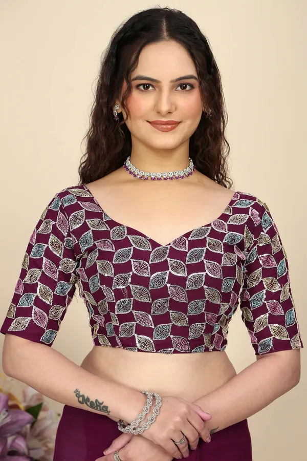 Magenta_Reniyal_Embroidered_Saree_For_Women