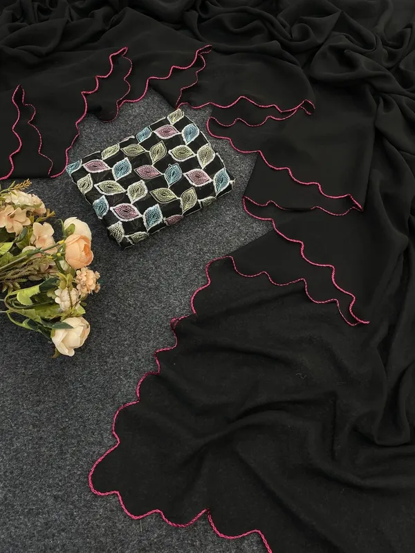 Black_Reniyal_Embroidered_Scalloped_Border_Saree_For_Women
