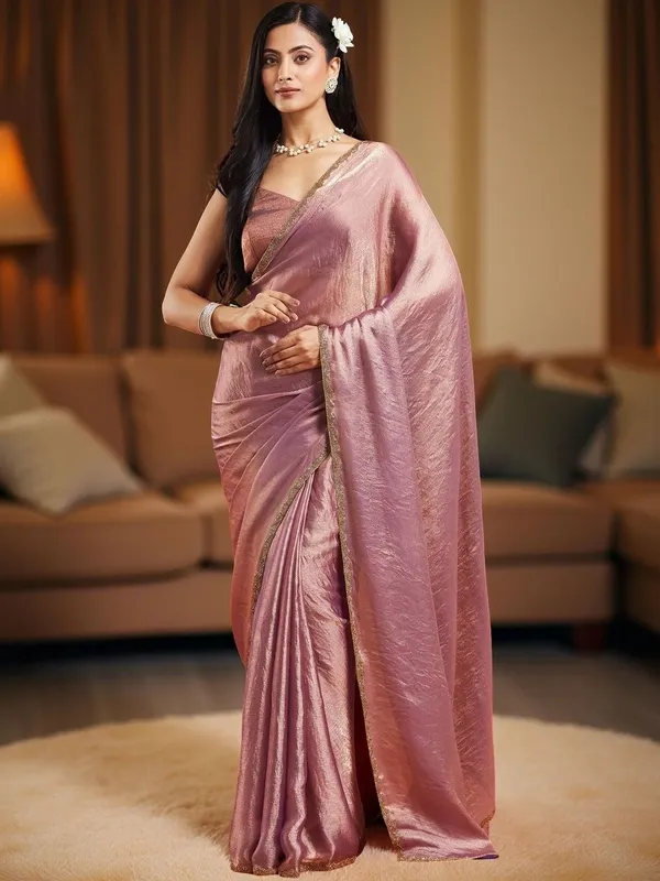 Pink_Chiffon_Golden_Border_Saree_For_Women