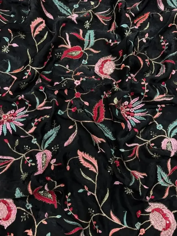 Black_Chiffon_Floral_Embroidered_Saree_For_Women