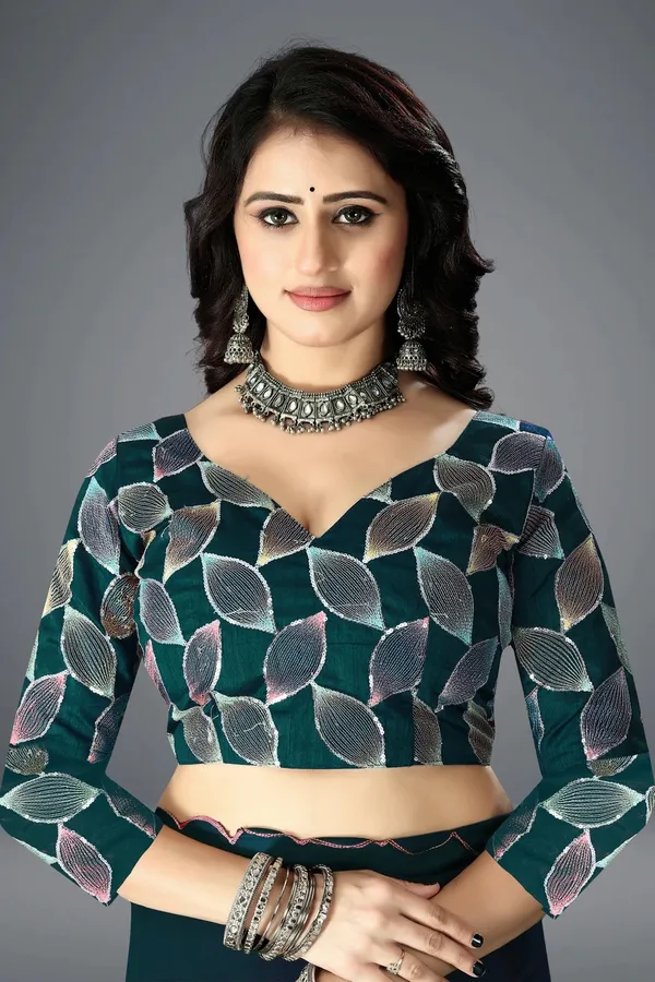 Teal_Georgette_Scalloped_Border_Printed_Blouse_Saree_For_Women