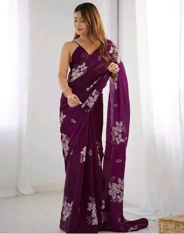 Purple_Georgette_Floral_Embroidered_Scalloped_Border_Saree_For_Women