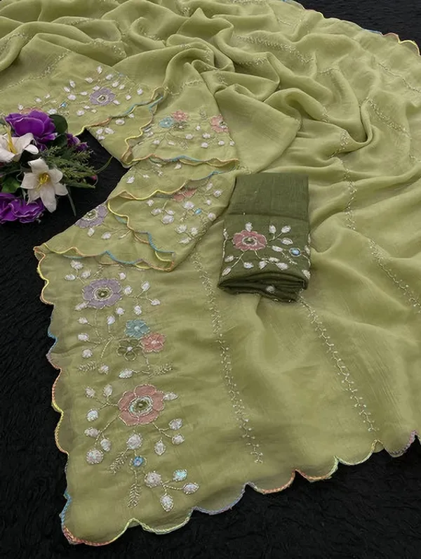 Green_Georgette_Floral_Embroidered_Scalloped_Saree_For_Women