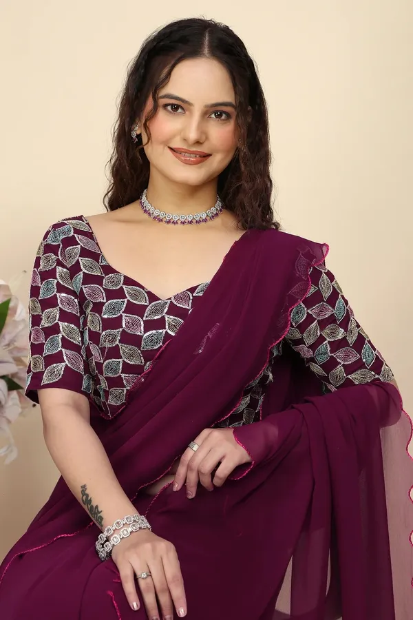 Magenta_Reniyal_Embroidered_Saree_For_Women