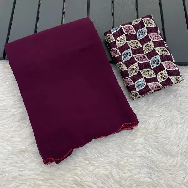 Magenta_Reniyal_Embroidered_Saree_For_Women