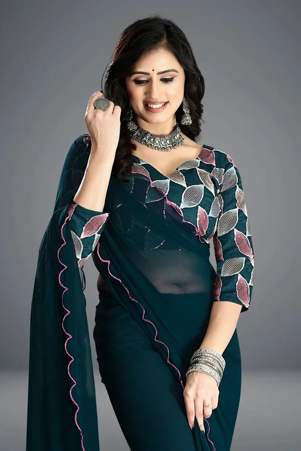 Teal_Georgette_Scalloped_Border_Printed_Blouse_Saree_For_Women
