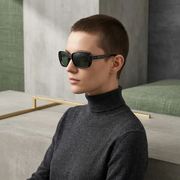 Black_Square_POLARISED_Sunglasses_with_Green_Lenses