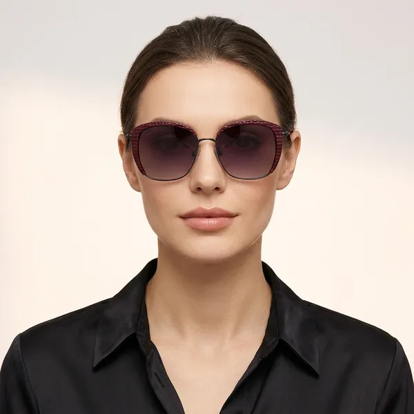 Elegant_Square_Frame_Sunglasses_for_Women_-_Burgundy