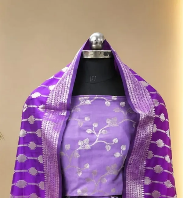 Royal_Lavender_Banarasi_Silk_Unstitched__Suit_Set_Wiht_Dupatta
