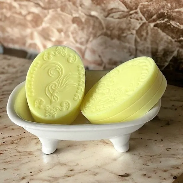 Lemon_Soap_Natural_Handmade_Soap_Bar_For_Exfoliation_And_Cleansing_Pack_Of_5