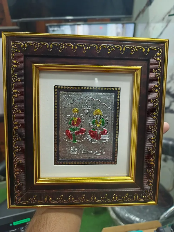 Laxmi_And_Ganesh_Wooden_Silver_Plated_Photo_Frame