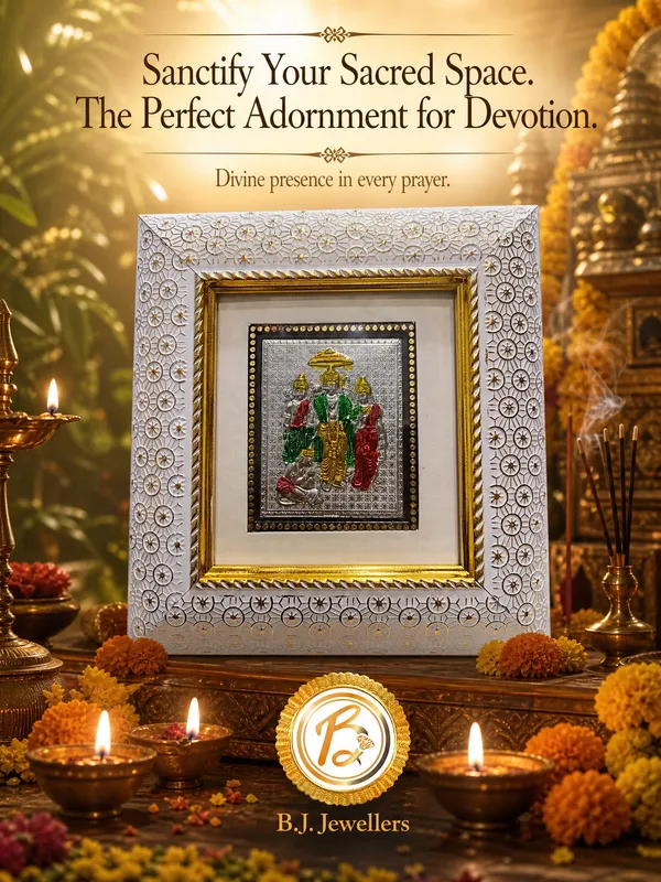 Ram_Parivar_999_Silver_Wooden_Photo_Frame