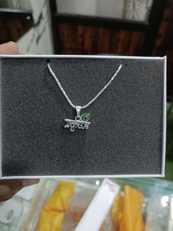 Silver_Chain_Locket_Krishna