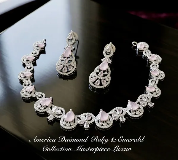 Pink_And_Silver_Brass_Necklace_Set_For_Women